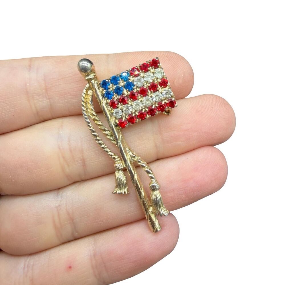Vintage Jewelry American Flag Gold Tone Brooch Pin